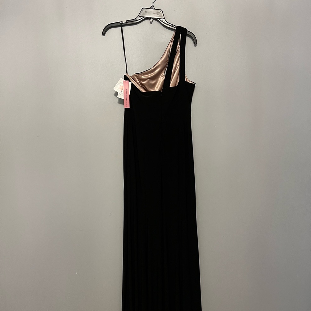 BLOOMINGDALE'S DRESS NWT!